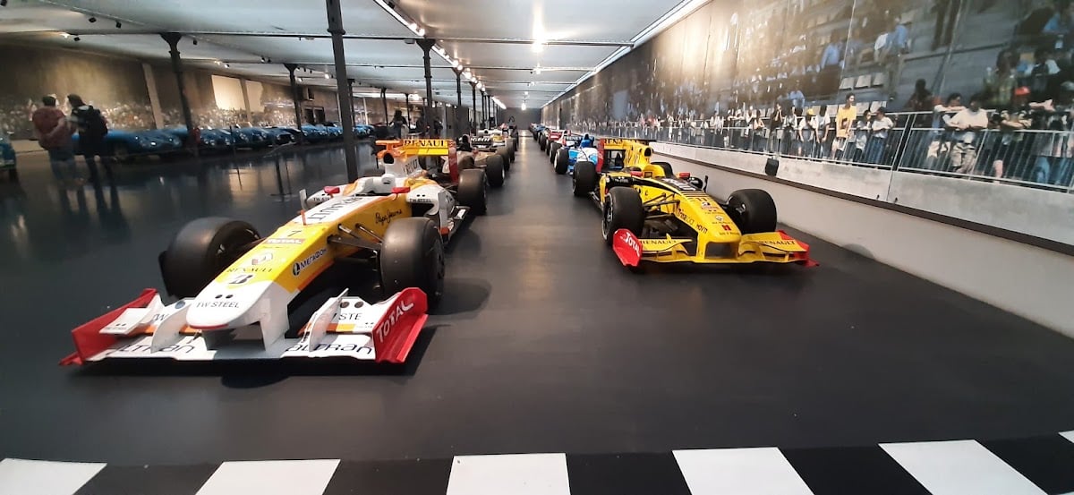 Garage Du Musée — photo 1